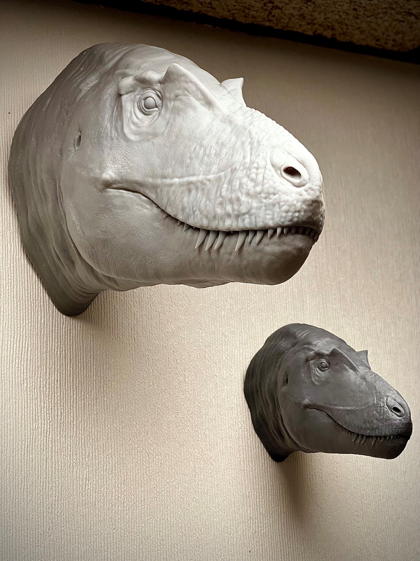 Daspletosaurus Head Bust, Large.